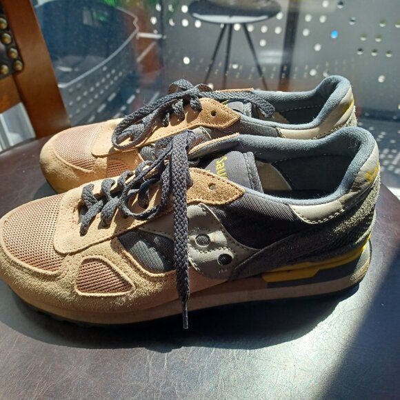 Saucony Shadow Sneakers 8 - Picture 4 of 6